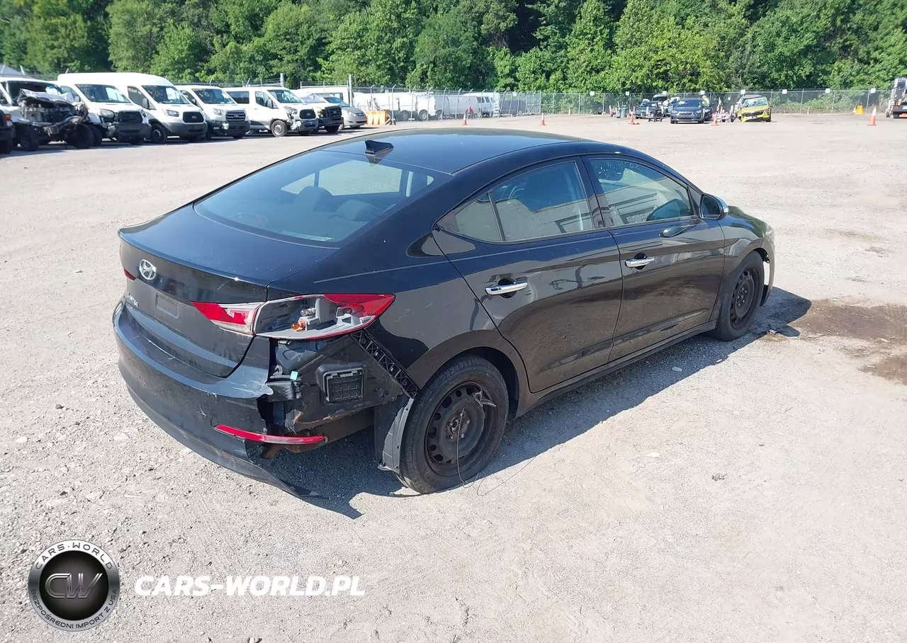 2018 Hyundai Elantra Sel VIN:5NPD84LF7JH232827 - 4