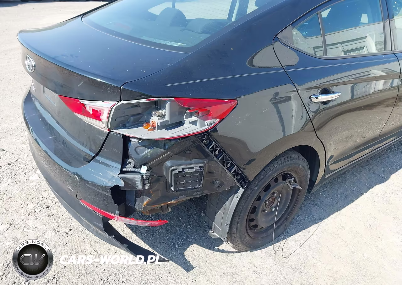 2018 Hyundai Elantra Sel VIN:5NPD84LF7JH232827 - 6
