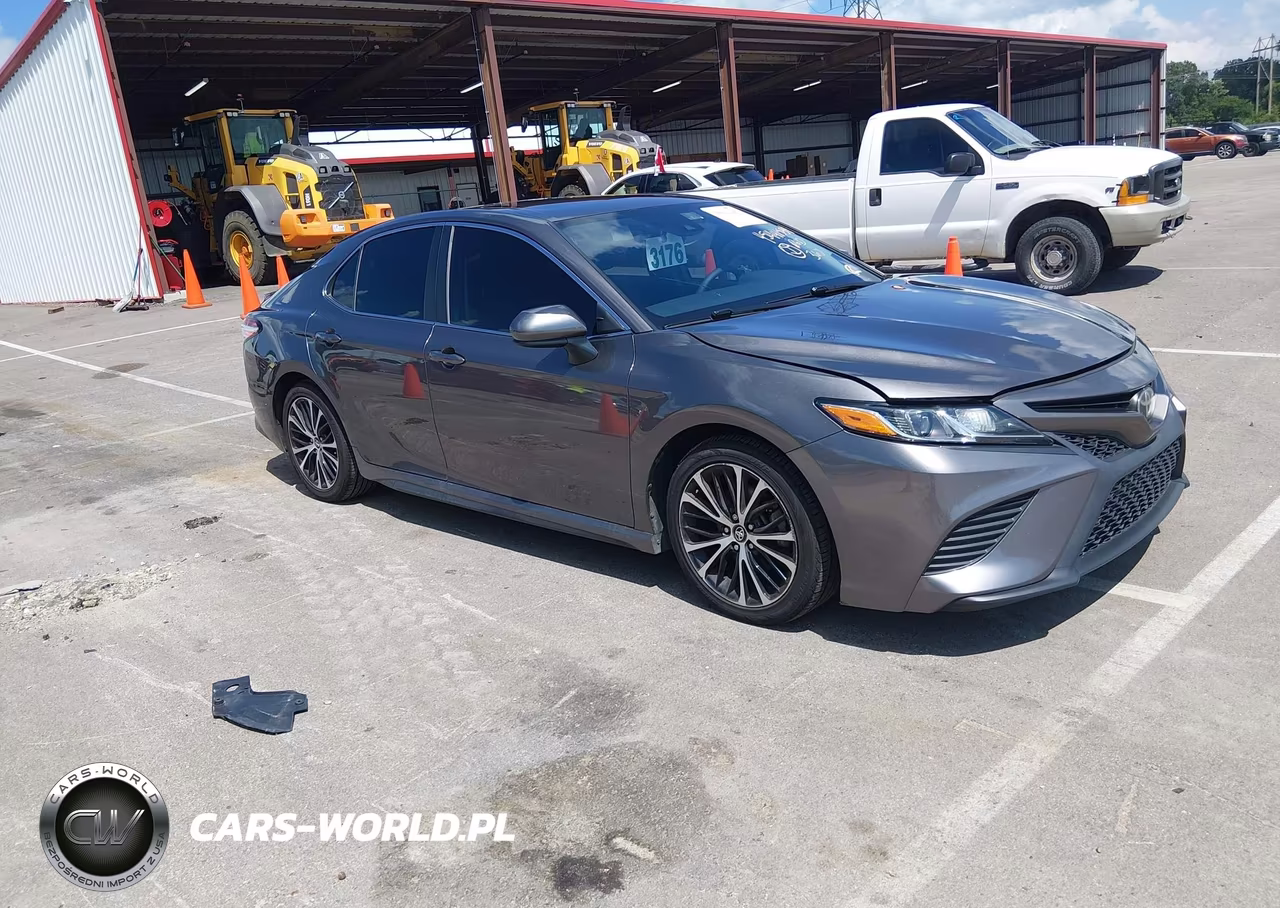 2020 Toyota Camry Se