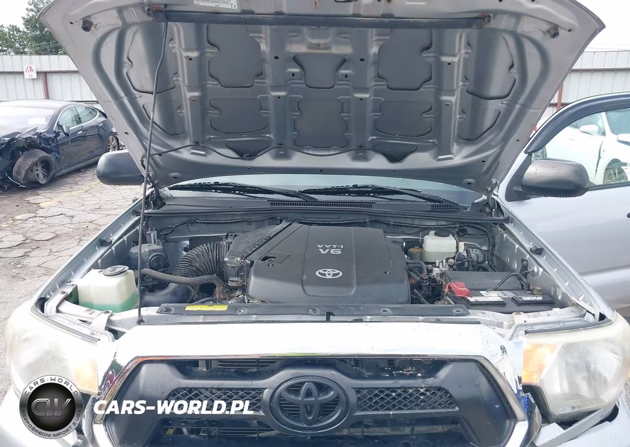 2013 Toyota Tacoma Base V6 VIN:5TFUU4EN1DX080780 - 10