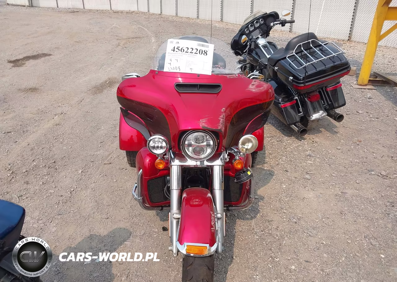 2018 Harley-Davidson Flhtcutg Tri Glide Ultra VIN:1HD1MAD11JB850015 - 5