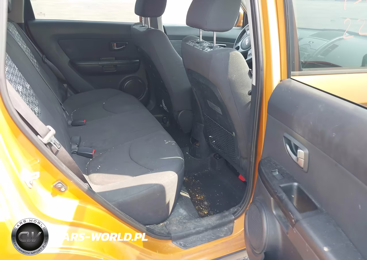 2010 Kia Soul + VIN:KNDJT2A28A7108866 - 8