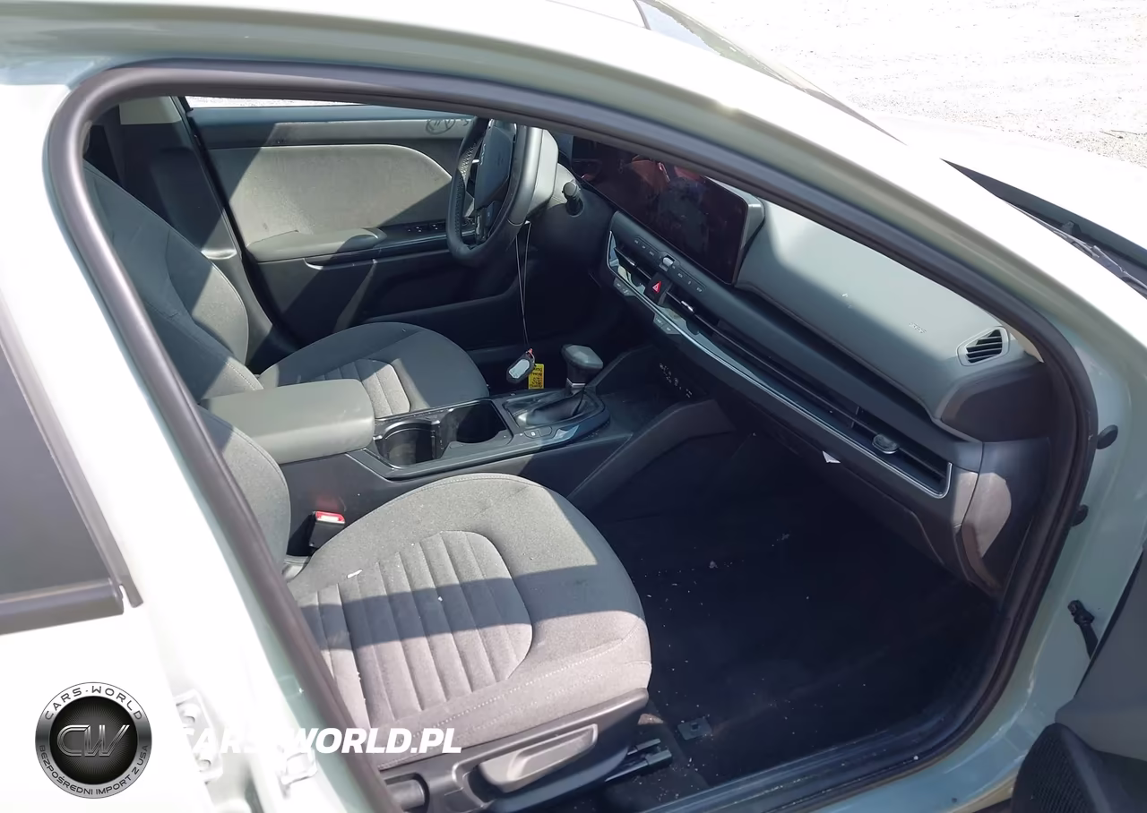 2025 Kia K4 Ex VIN:3KPFU4DE0SE138742 - 5