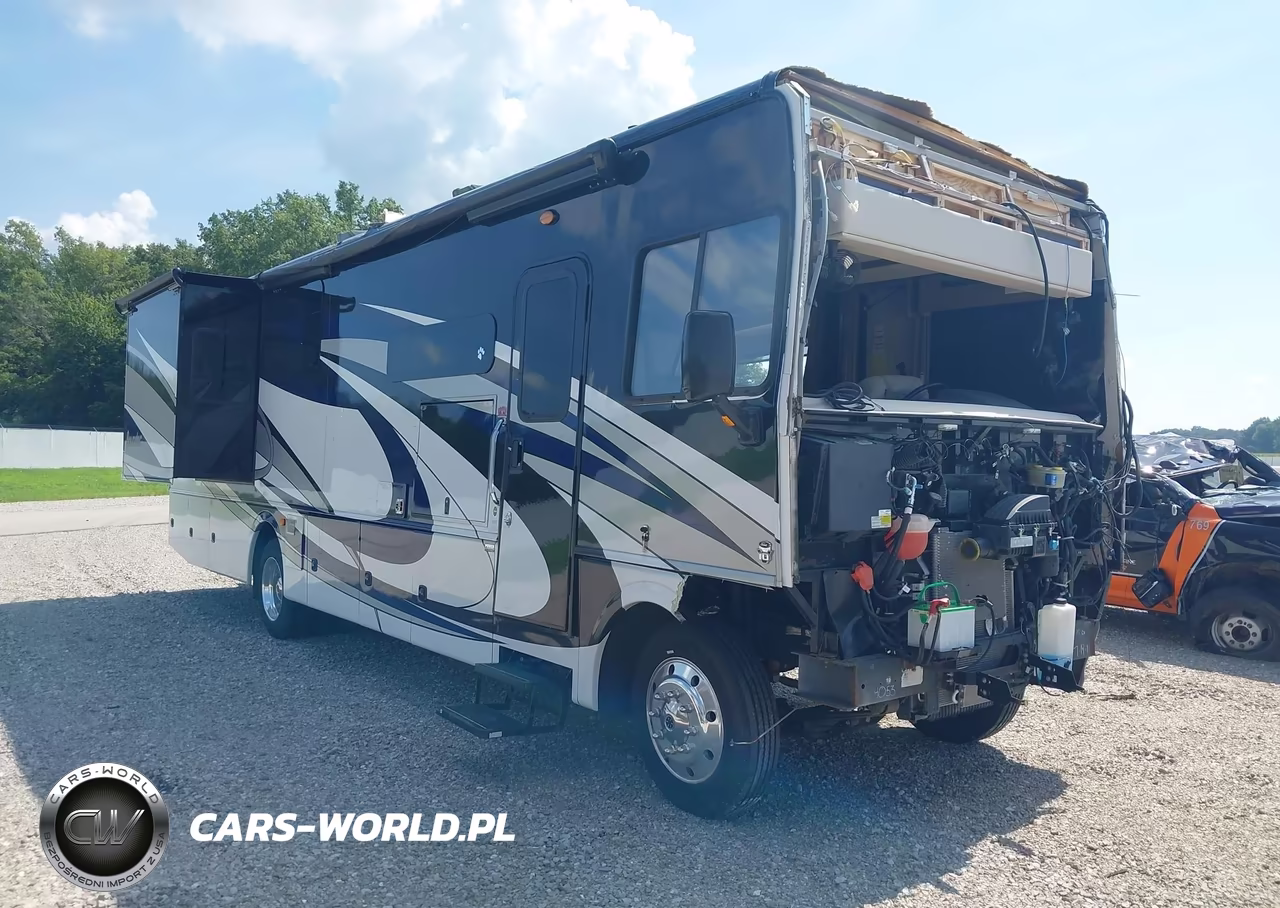 2019 Ford F53 – zdjęcie 1 z 18