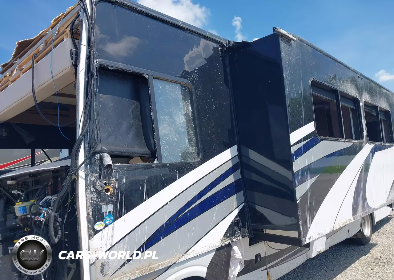 2019 Ford F53 VIN:1F66F5DY3K0A17161 - 16