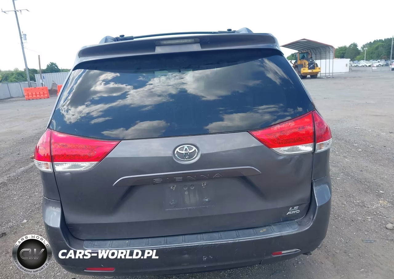 2012 Toyota Sienna Le 7 Passenger VIN:5TDJK3DC1CS034633 - 16