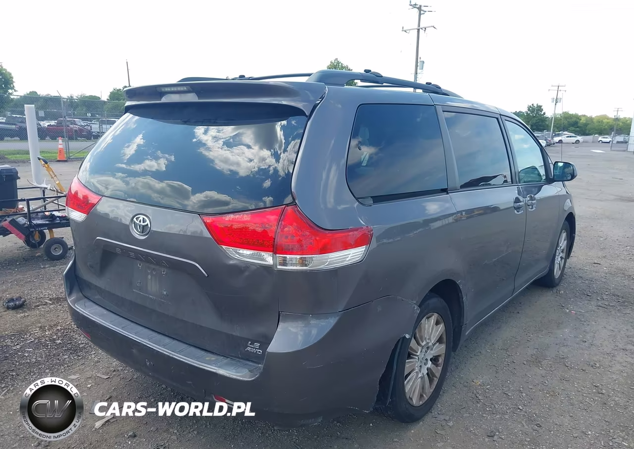 2012 Toyota Sienna Le 7 Passenger VIN:5TDJK3DC1CS034633 - 4