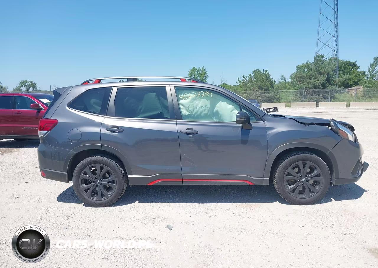 2022 Subaru Forester Sport VIN:JF2SKAJC8NH450152 - 13