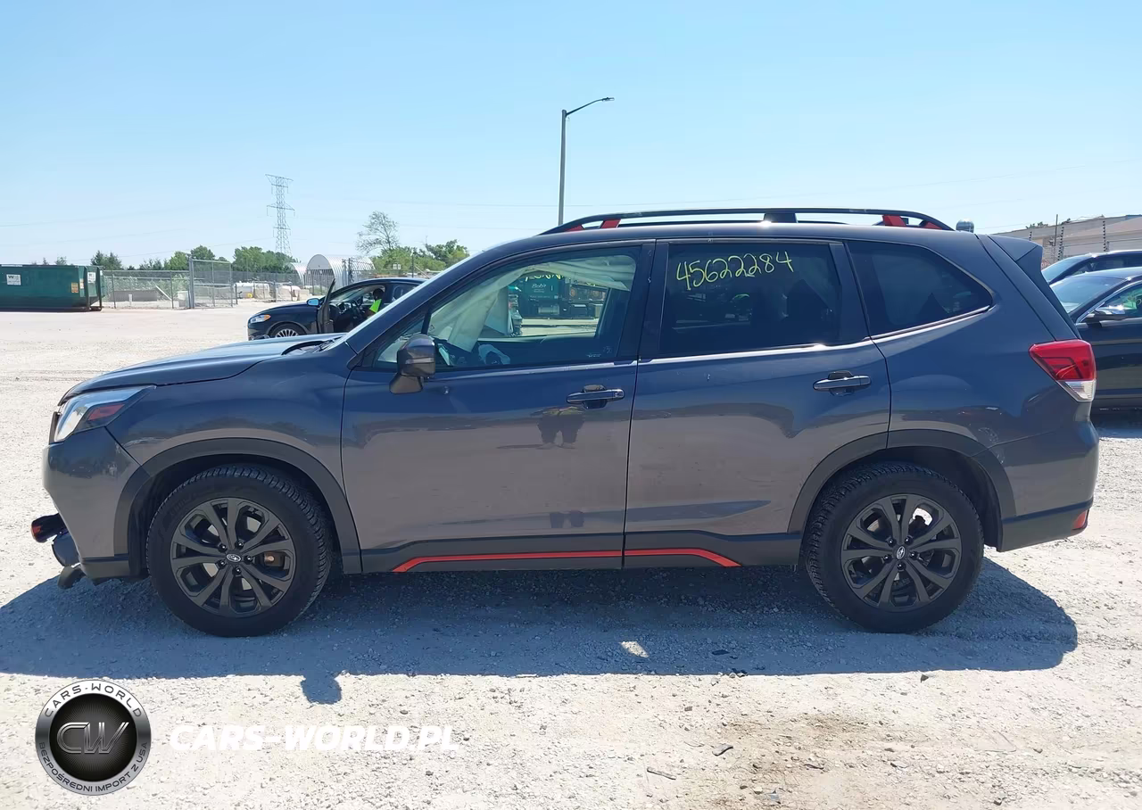 2022 Subaru Forester Sport VIN:JF2SKAJC8NH450152 - 14