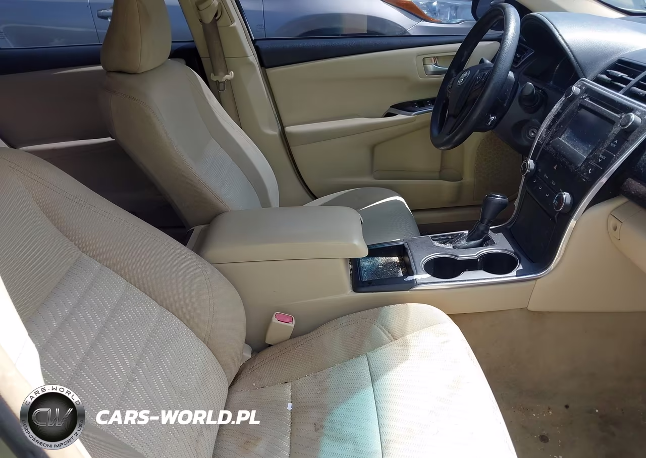 2016 Toyota Camry Le VIN:4T1BF1FK9GU142173 - 5