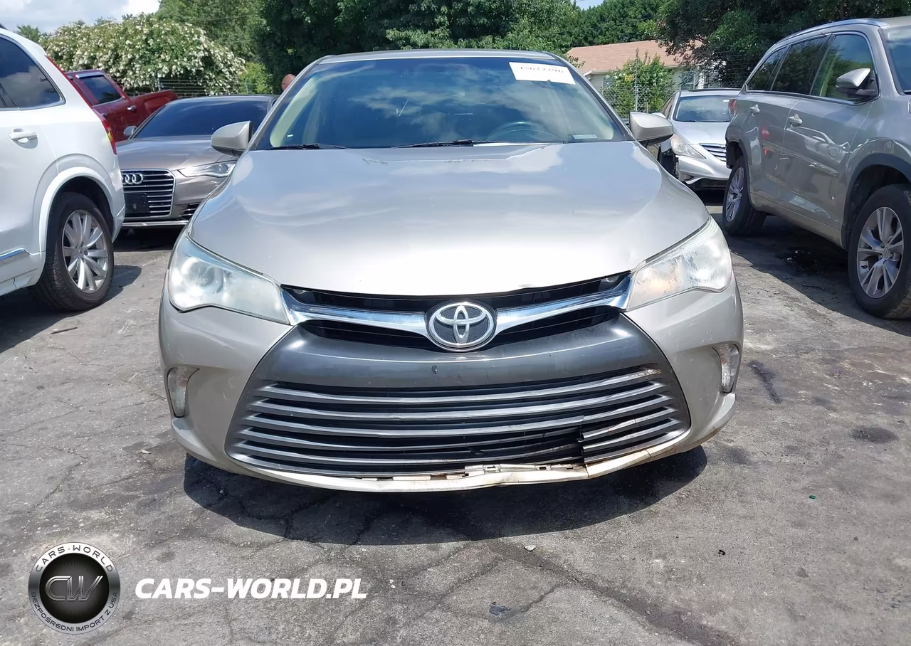 2016 Toyota Camry Le VIN:4T1BF1FK9GU142173 - 6