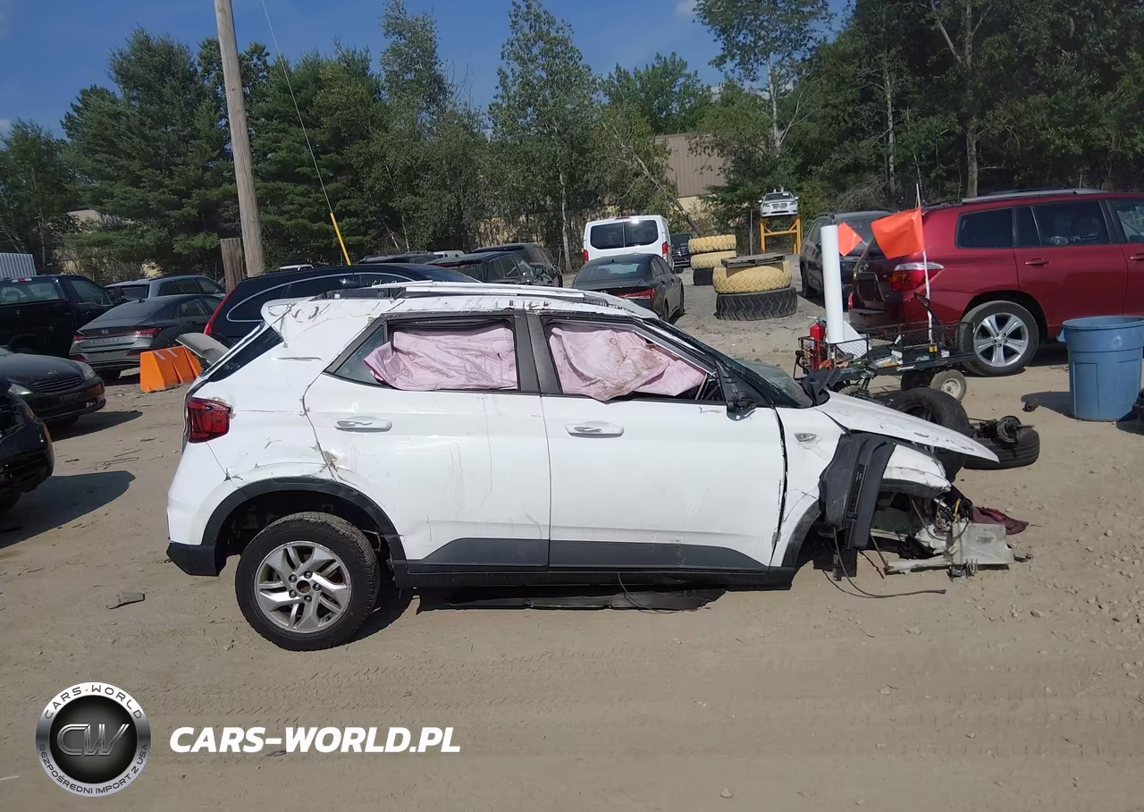 2020 Hyundai Venue Sel VIN:KMHRC8A30LU013782 - 13