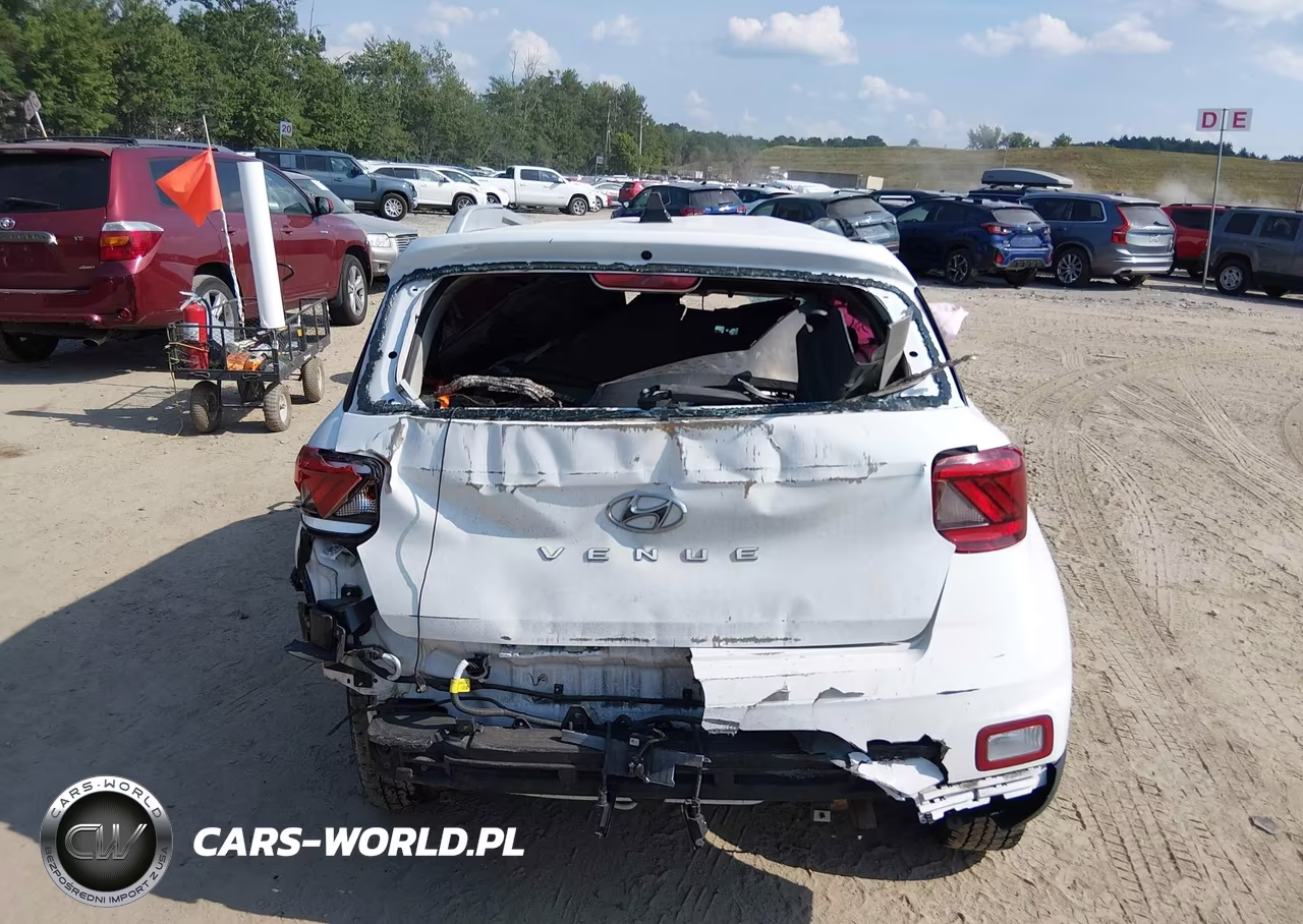 2020 Hyundai Venue Sel VIN:KMHRC8A30LU013782 - 16