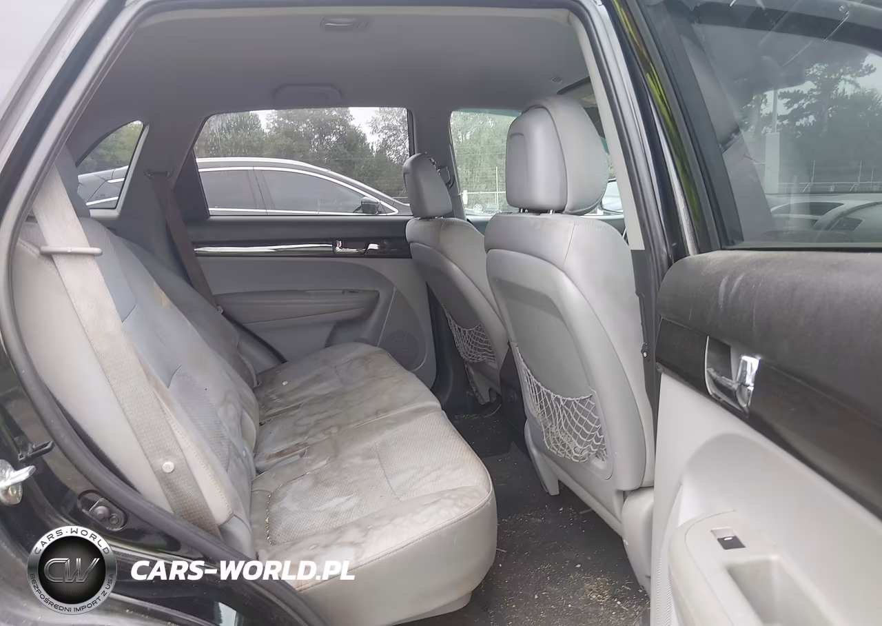 2011 Kia Sorento VIN:5XYKT3A17BG149432 - 8