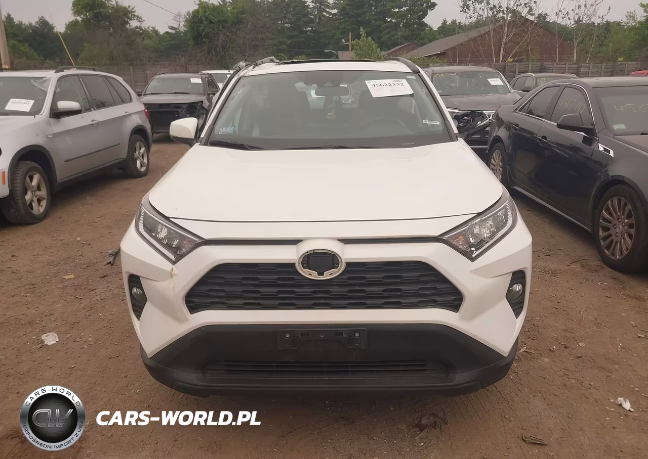 2020 Toyota Rav4 Xle VIN:2T3P1RFV5LW096551 - 13