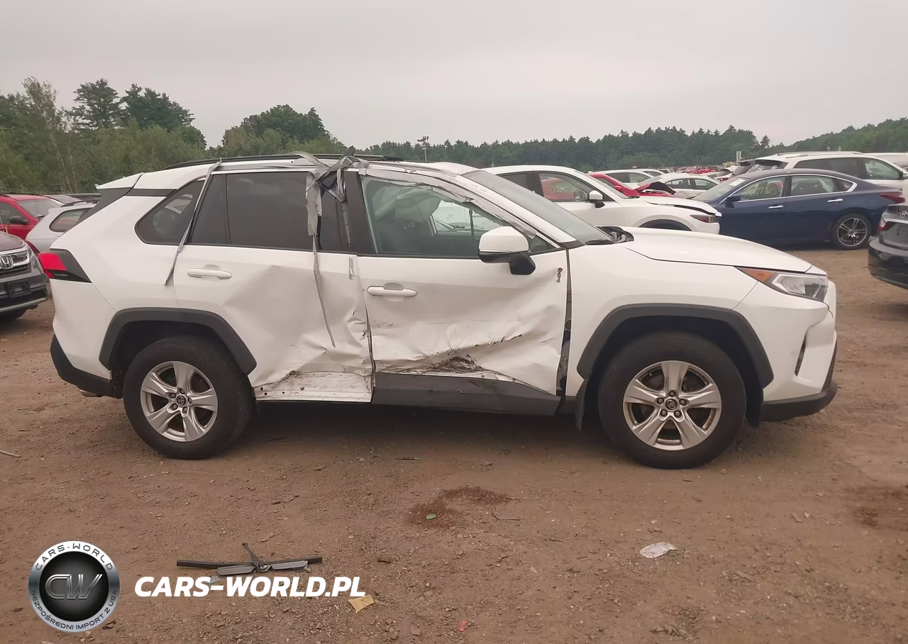 2020 Toyota Rav4 Xle VIN:2T3P1RFV5LW096551 - 14