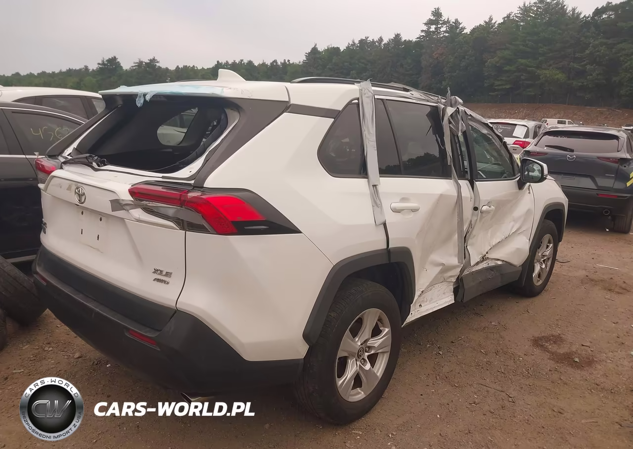 2020 Toyota Rav4 Xle VIN:2T3P1RFV5LW096551 - 4
