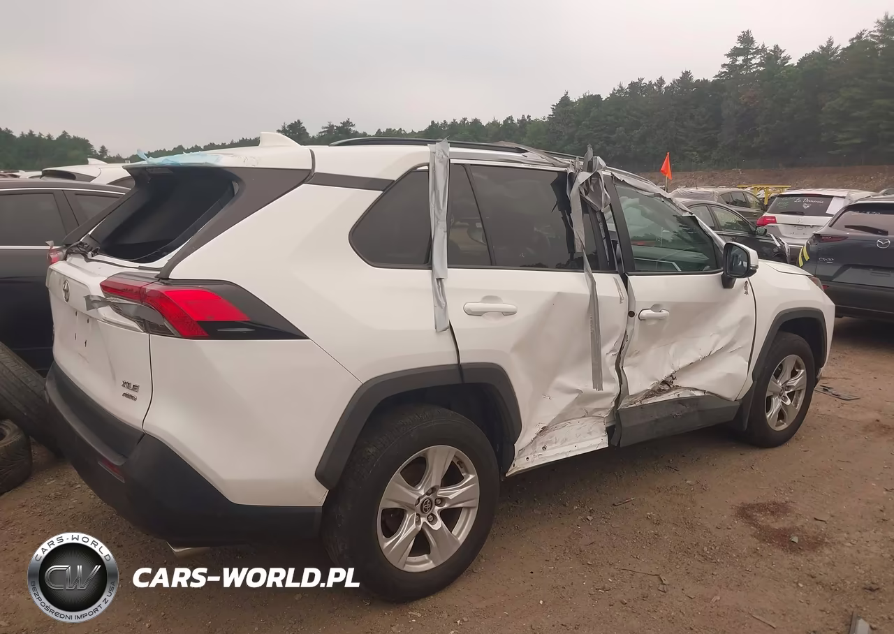 2020 Toyota Rav4 Xle VIN:2T3P1RFV5LW096551 - 6