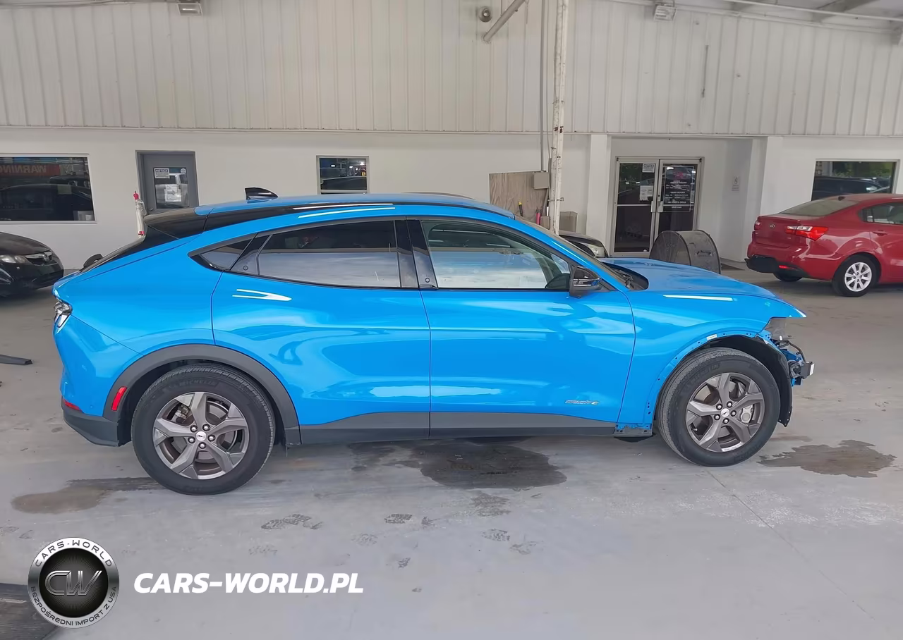 2023 Ford Mustang Mach-E Select VIN:3FMTK1RM8PMA40509 - 14