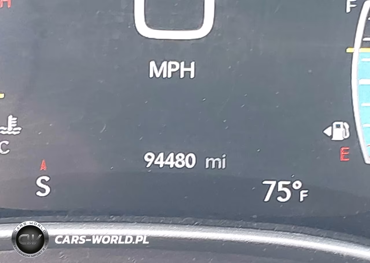 2022 Chrysler Pacifica Touring L VIN:2C4RC1BG9NR132590 - 15