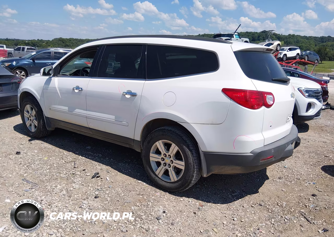 2010 Chevrolet Traverse Lt VIN:1GNLRFED5AS134923 - 3