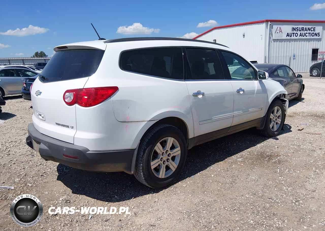 2010 Chevrolet Traverse Lt VIN:1GNLRFED5AS134923 - 4