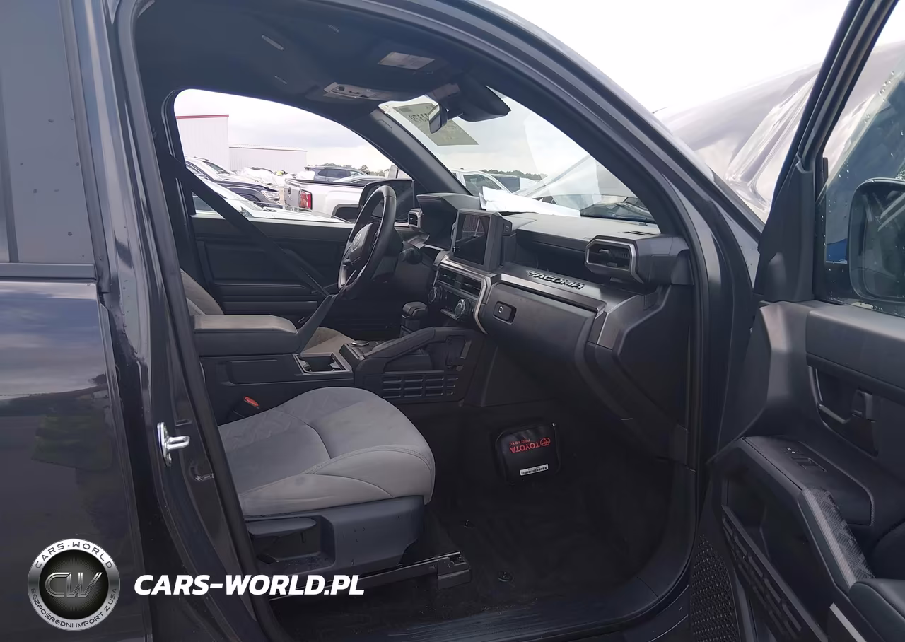 2025 Toyota Tacoma 2Wd Sr5 VIN:3TMKB5FN8SM025618 - 5