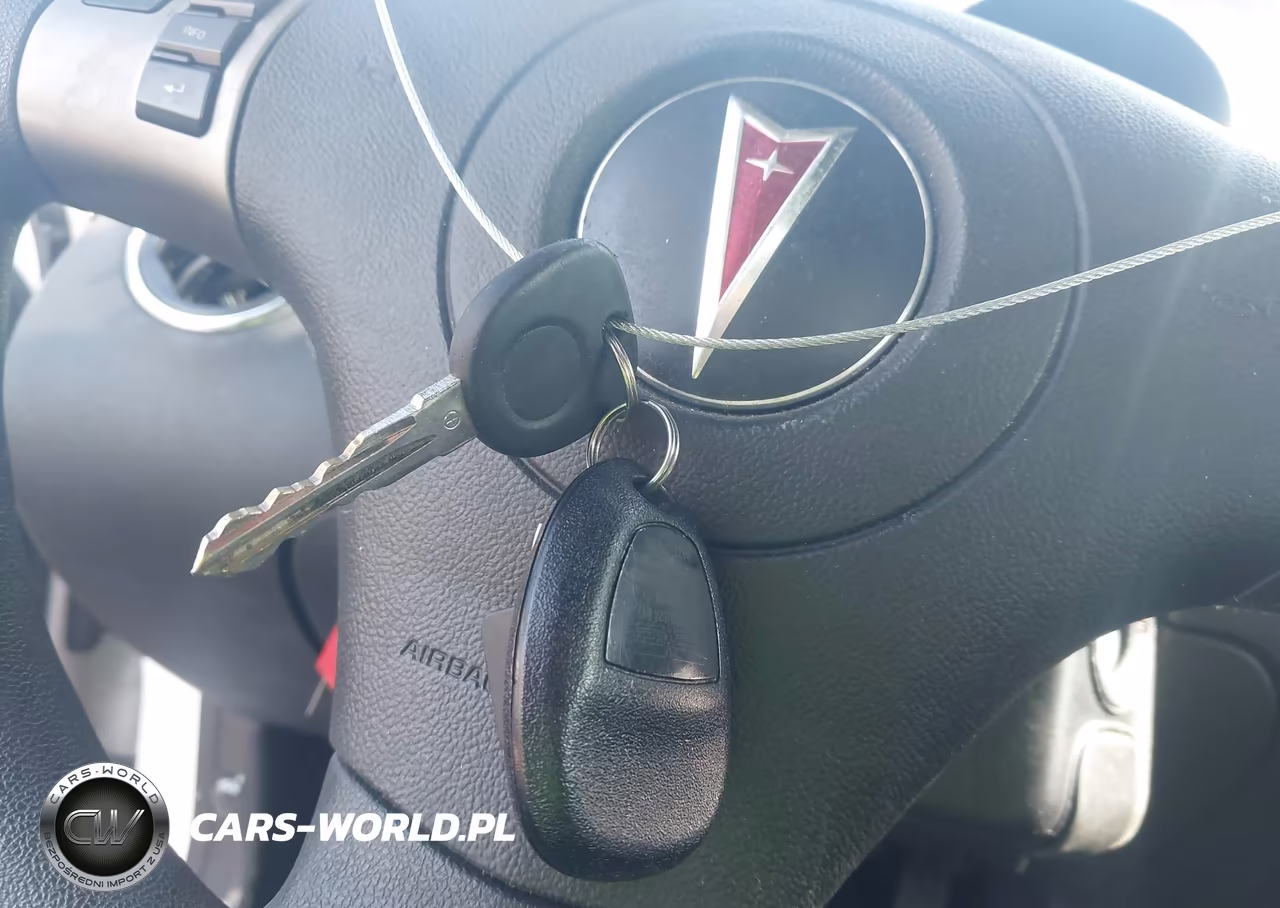2008 Pontiac Solstice VIN:1G2MB35B88Y102462 - 11