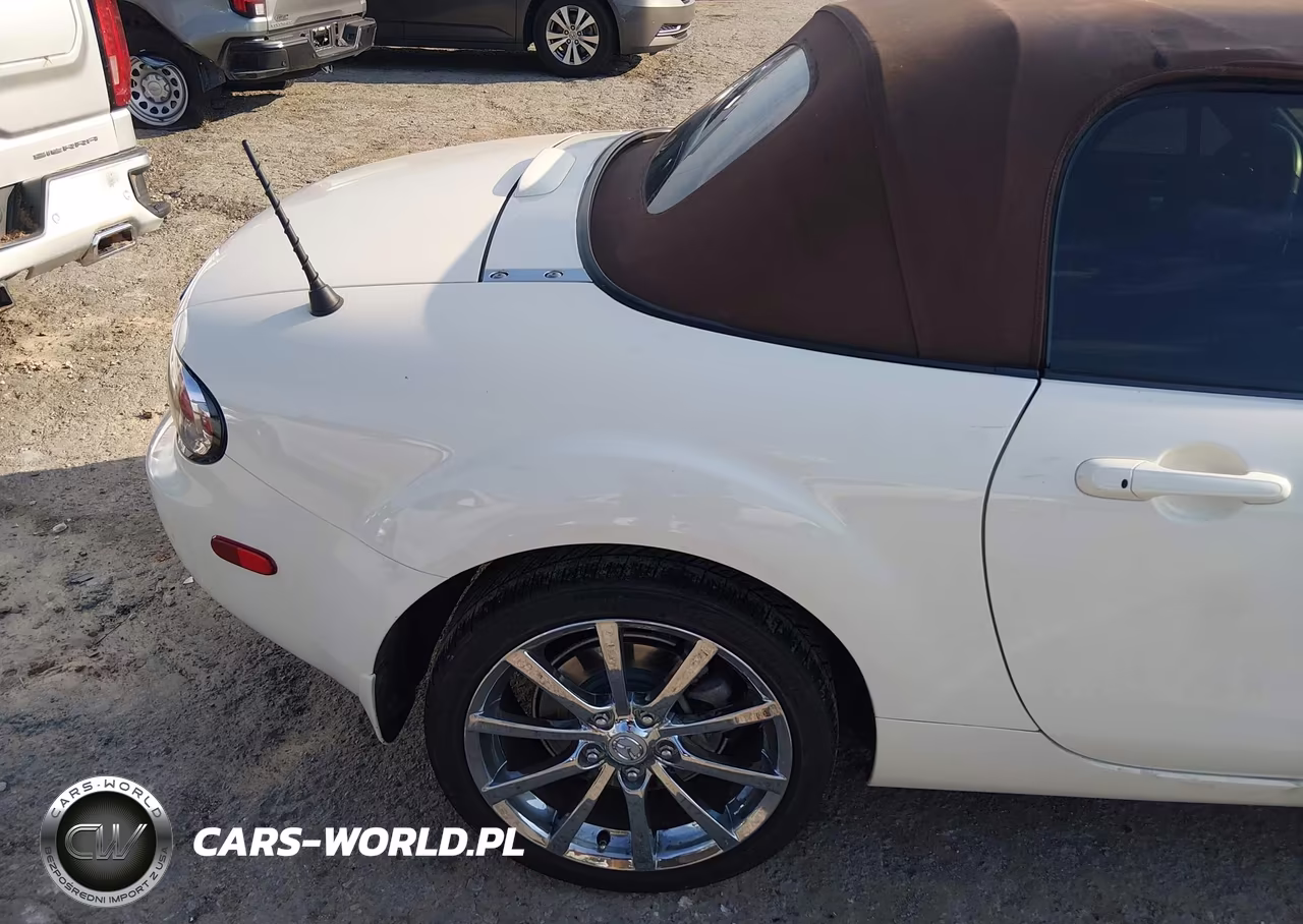 2007 Mazda Mx-5 Grand Touring VIN:JM1NC25F870126722 - 8