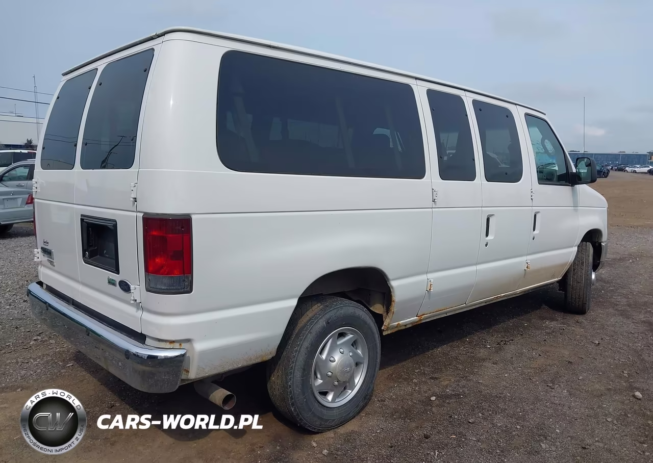 2011 Ford E-350 Super Duty Xlt VIN:1FBNE3BL3BDA42744 - 4