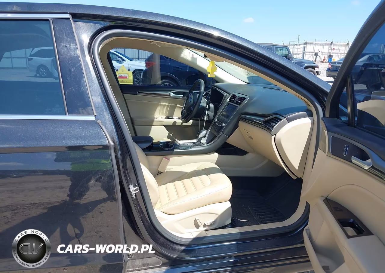2015 Ford Fusion Se VIN:3FA6P0HD0FR249524 - 5