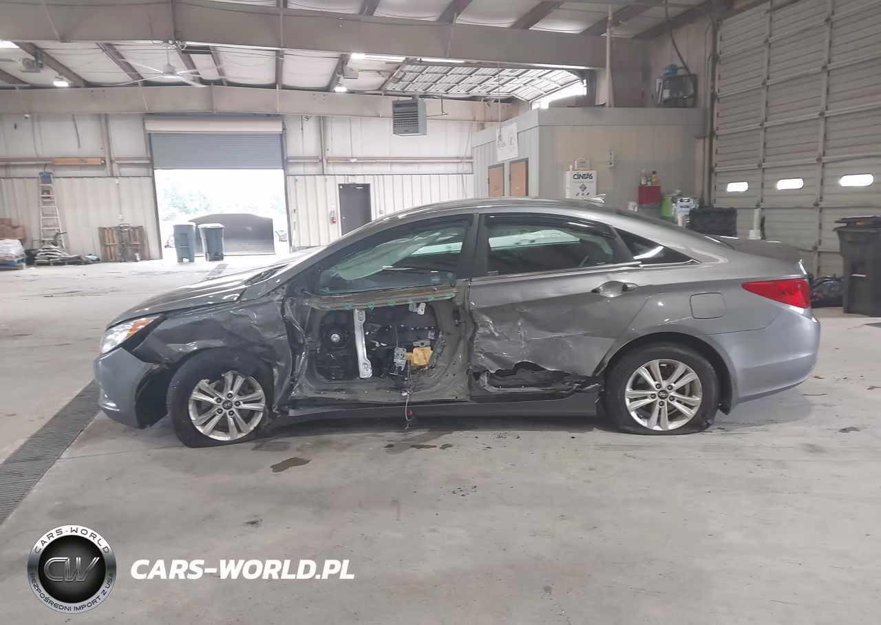 2013 Hyundai Sonata Gls VIN:5NPEB4AC7DH789496 - 14