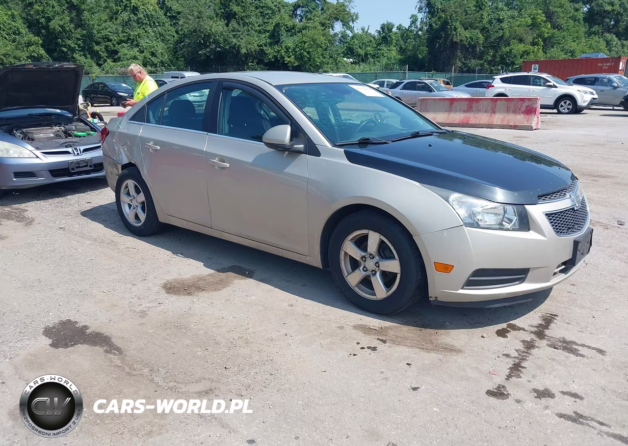 2014 Chevrolet Cruze 1Lt Auto – zdjęcie 1 z 17