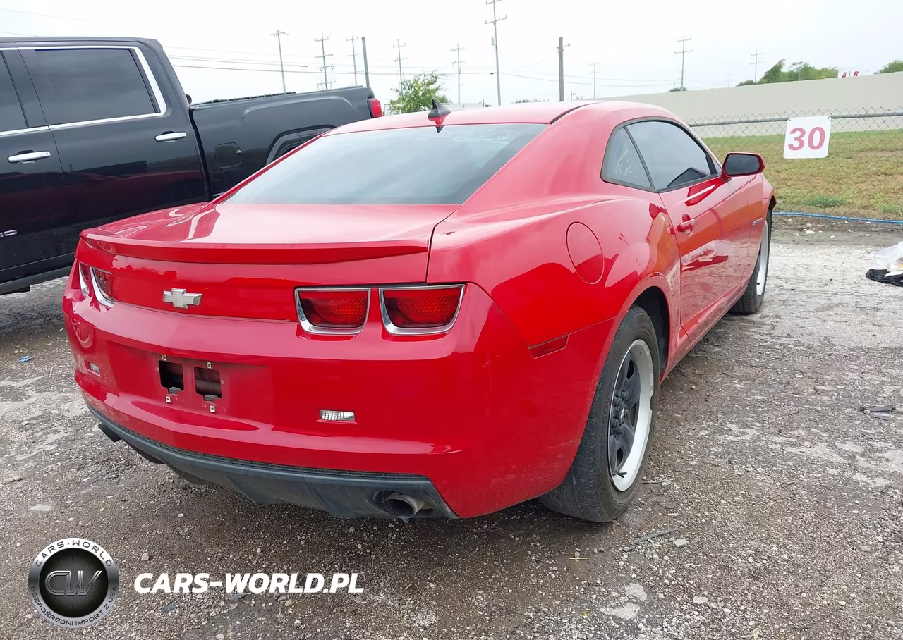 2012 Chevrolet Camaro 2Ls VIN:2G1FA1E33C9137890 - 4
