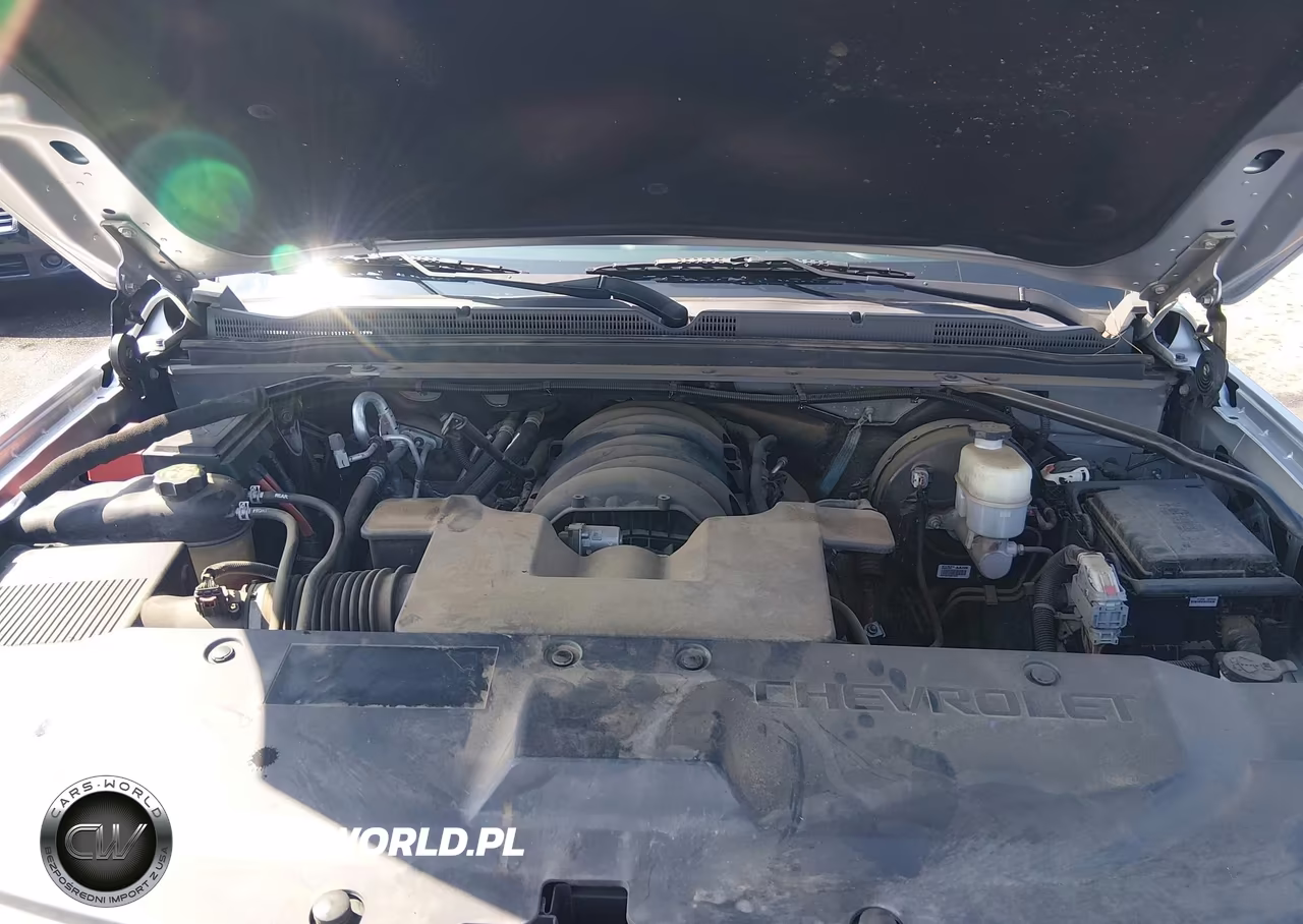 2019 Chevrolet Suburban Lt VIN:1GNSKHKC9KR406910 - 10