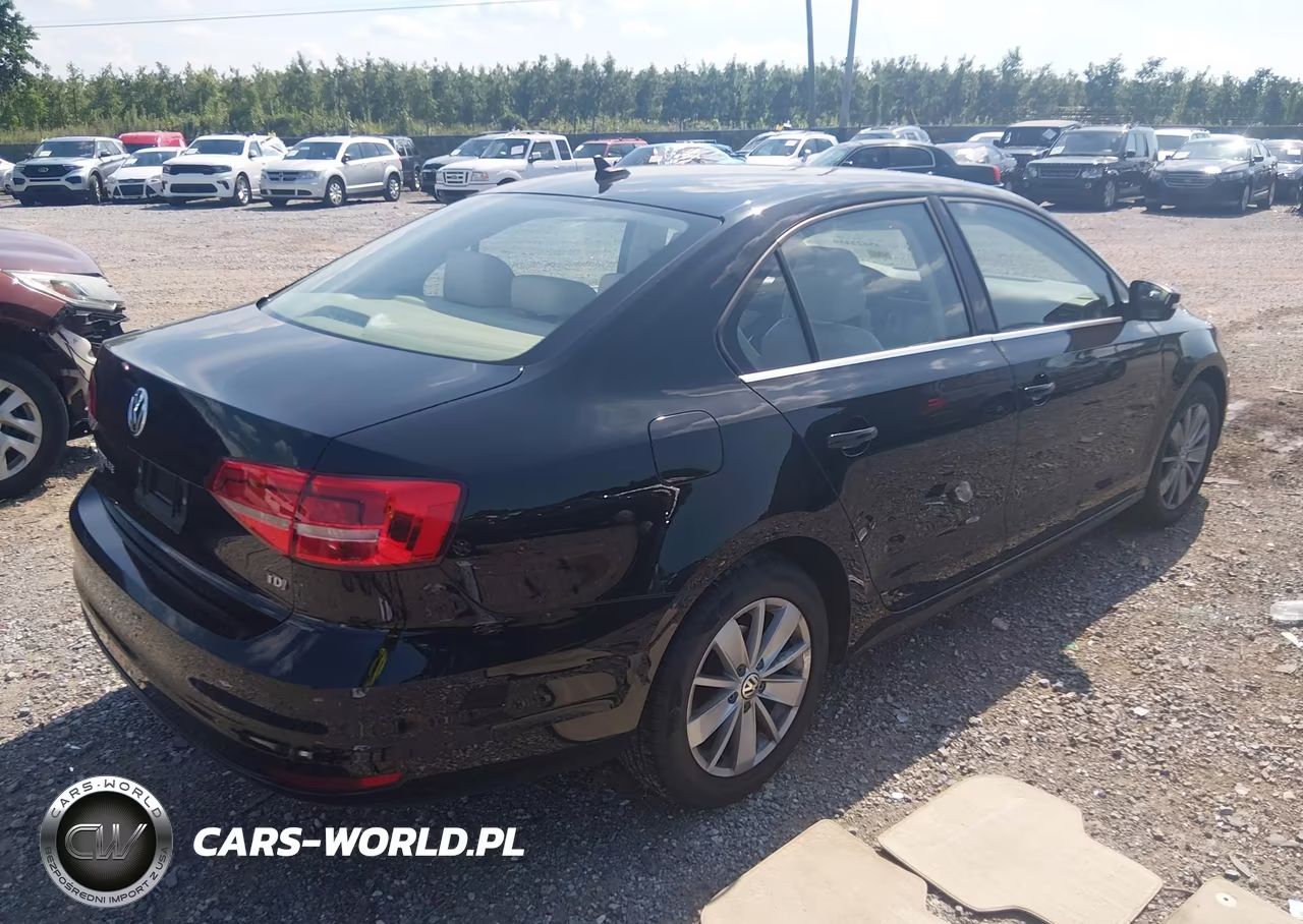 2015 Volkswagen Jetta 2.0L Tdi Se VIN:3VWLA7AJ8FM328232 - 4