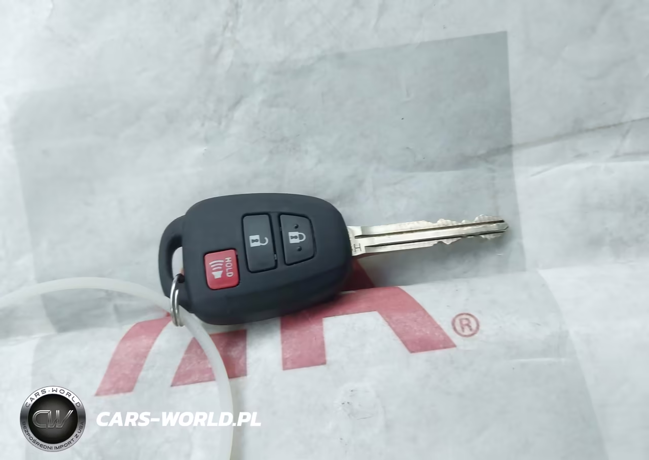 2022 Toyota Corolla Cross L VIN:7MUAAAAG8NV006819 - 11
