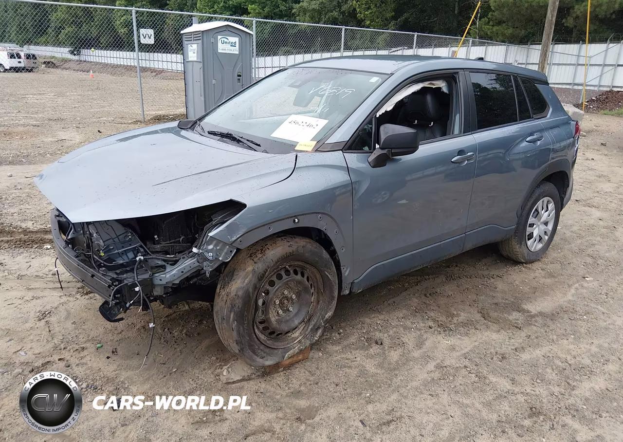 2022 Toyota Corolla Cross L VIN:7MUAAAAG8NV006819 - 2
