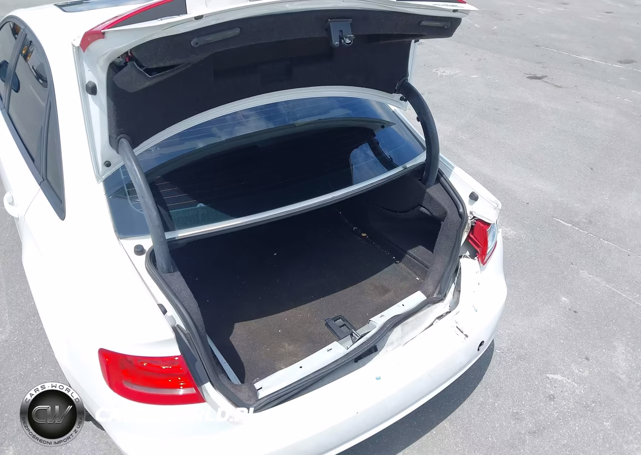 2013 Audi A4 2.0T Premium VIN:WAUBFAFLXDN030613 - 6