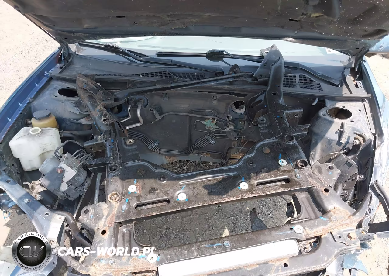 2003 Toyota Camry Le VIN:4T1BE30K43U703722 - 10