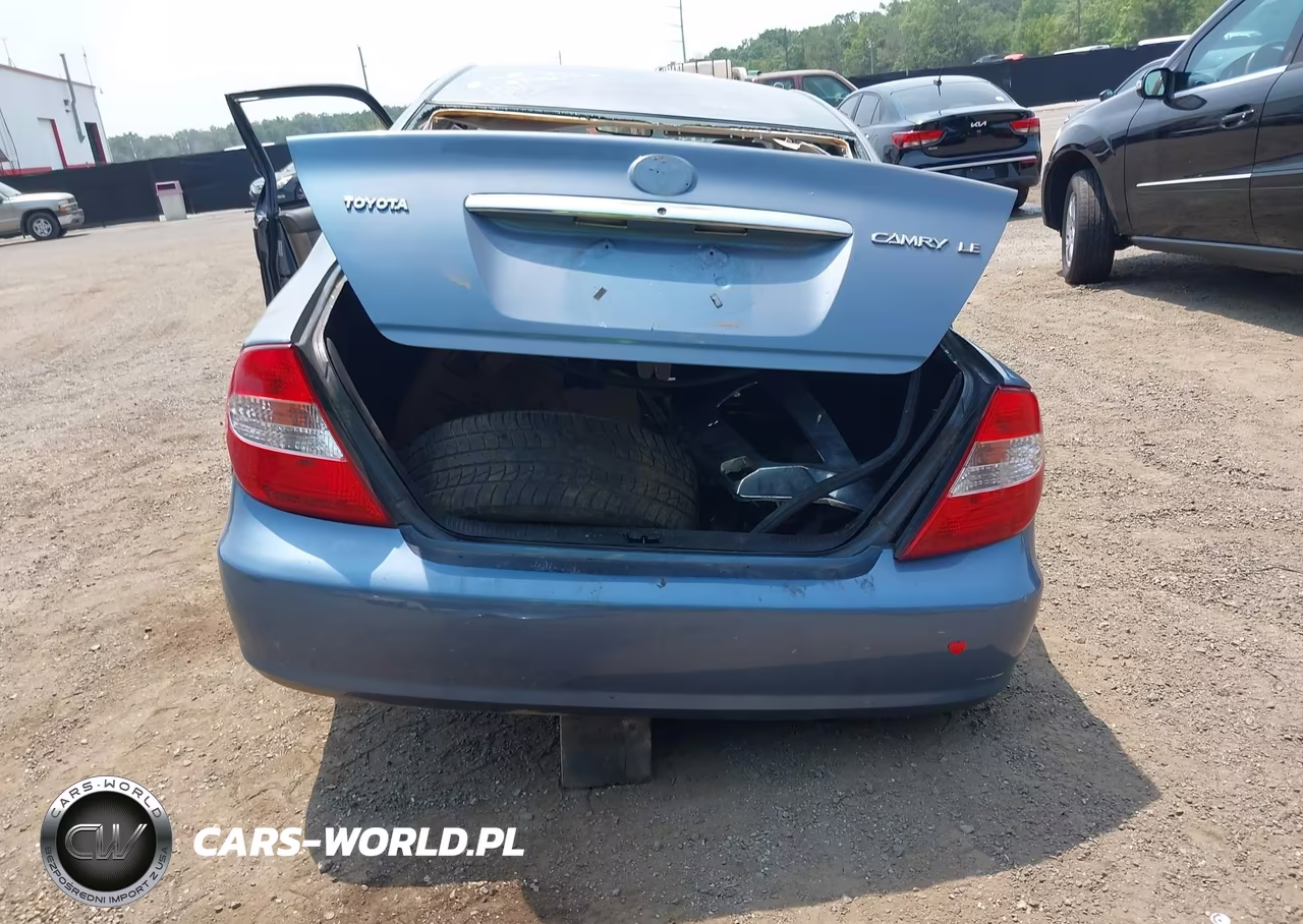 2003 Toyota Camry Le VIN:4T1BE30K43U703722 - 15