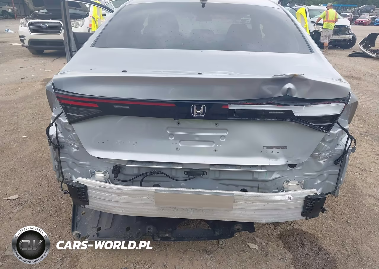 2024 Honda Accord Hybrid Sport VIN:1HGCY2F50RA052404 - 6
