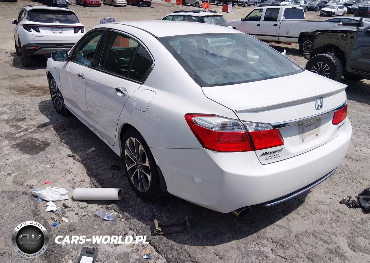 2015 Honda Accord Sport VIN:1HGCR2F55FA234740 - 3
