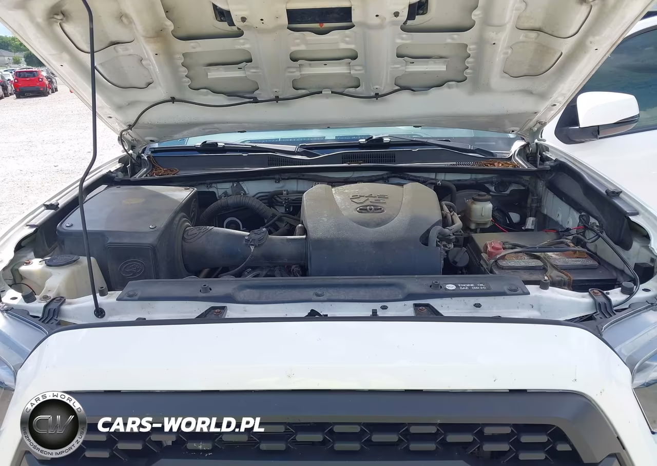 2016 Toyota Tacoma Trd Sport VIN:3TMCZ5AN8GM035192 - 10
