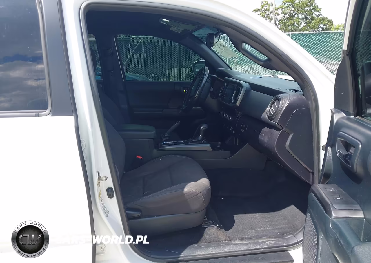2016 Toyota Tacoma Trd Sport VIN:3TMCZ5AN8GM035192 - 5
