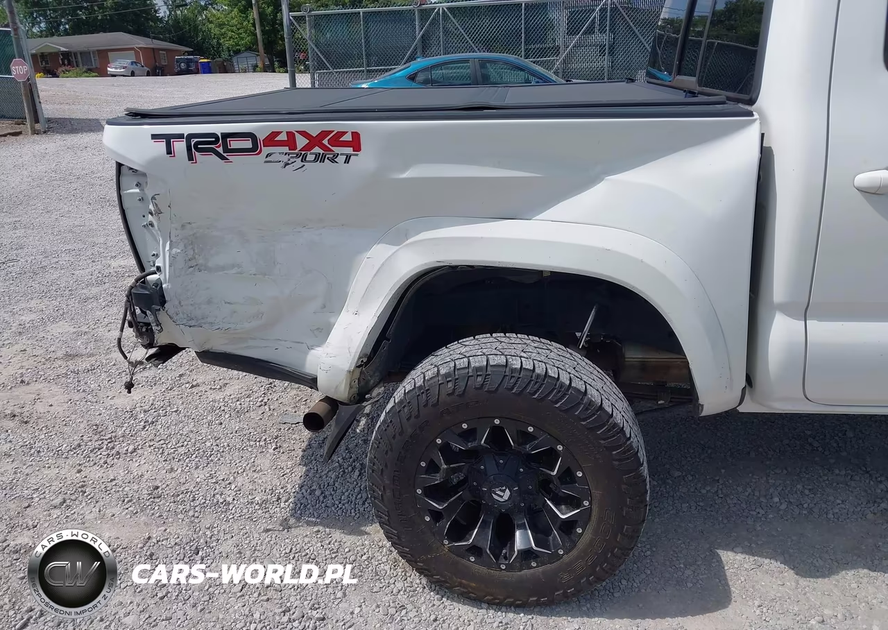 2016 Toyota Tacoma Trd Sport VIN:3TMCZ5AN8GM035192 - 6