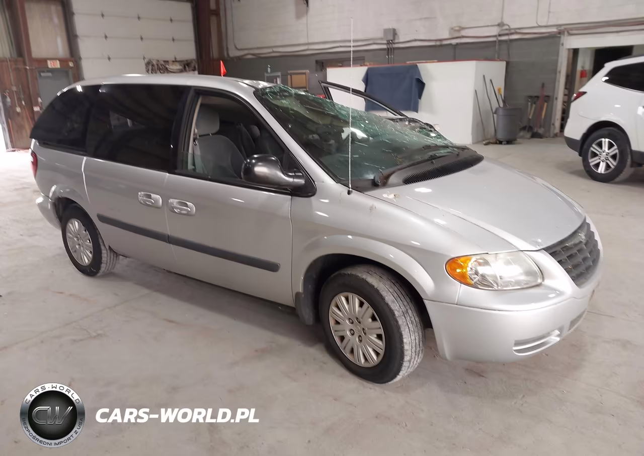 2005 Chrysler Town & Country