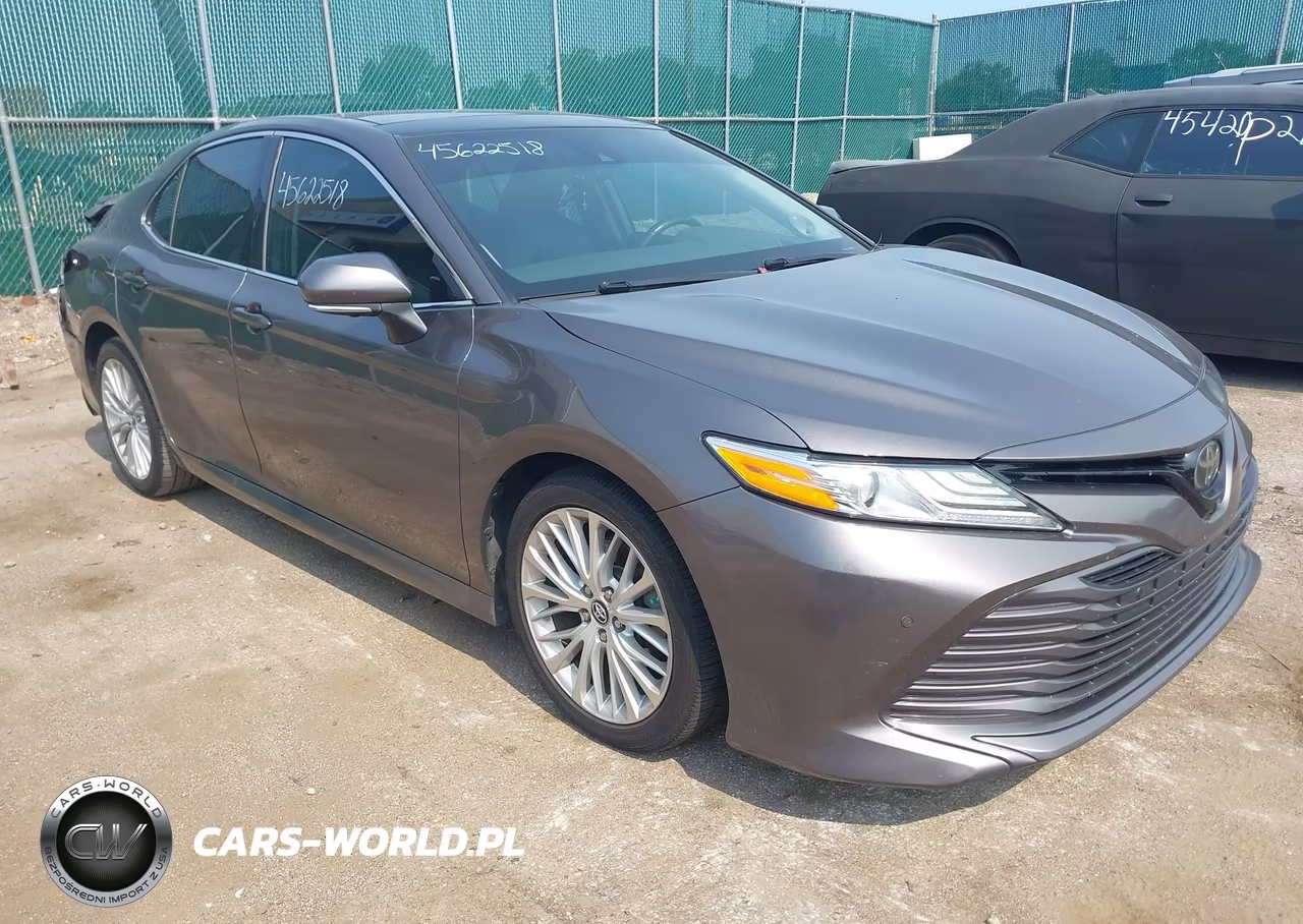2019 Toyota Camry Xle V6 – zdjęcie 1 z 16