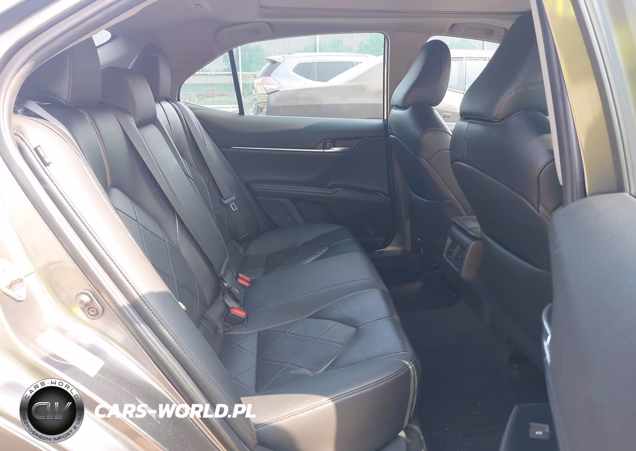 2019 Toyota Camry Xle V6 VIN:4T1BZ1HK4KU022407 - 8