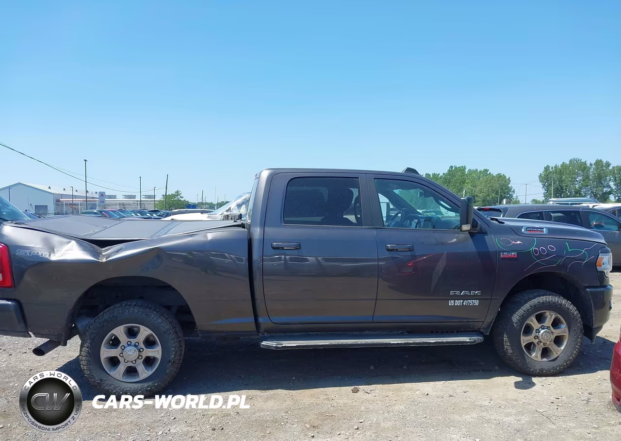 2019 Ram 2500 Big Horn 4X4 6'4 Box VIN:3C6UR5DJ6KG696599 - 13